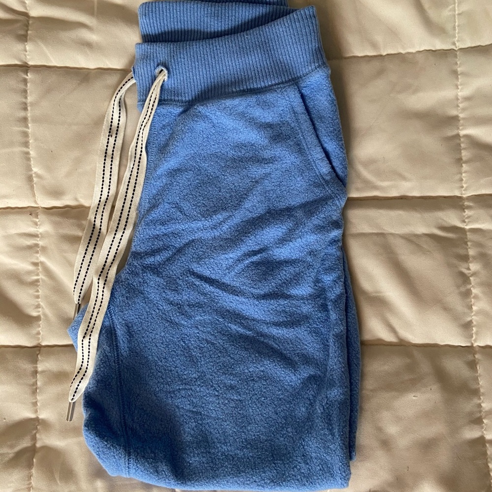 aerie “blue lion” dreamy soft joggers⚡️🦋